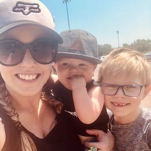 Meet your Posher, Lacy